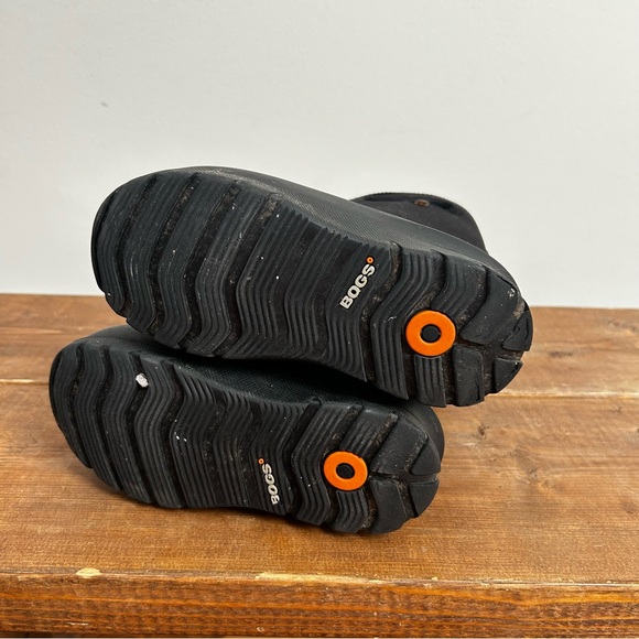 Bogs Winter Snow Waterproof Boots Black Kids Size 12 - Picture 4 of 5